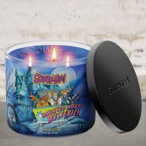 GooseCreek Haunted House Mysteries 3-Wick Scooby-Doo Candle NEW